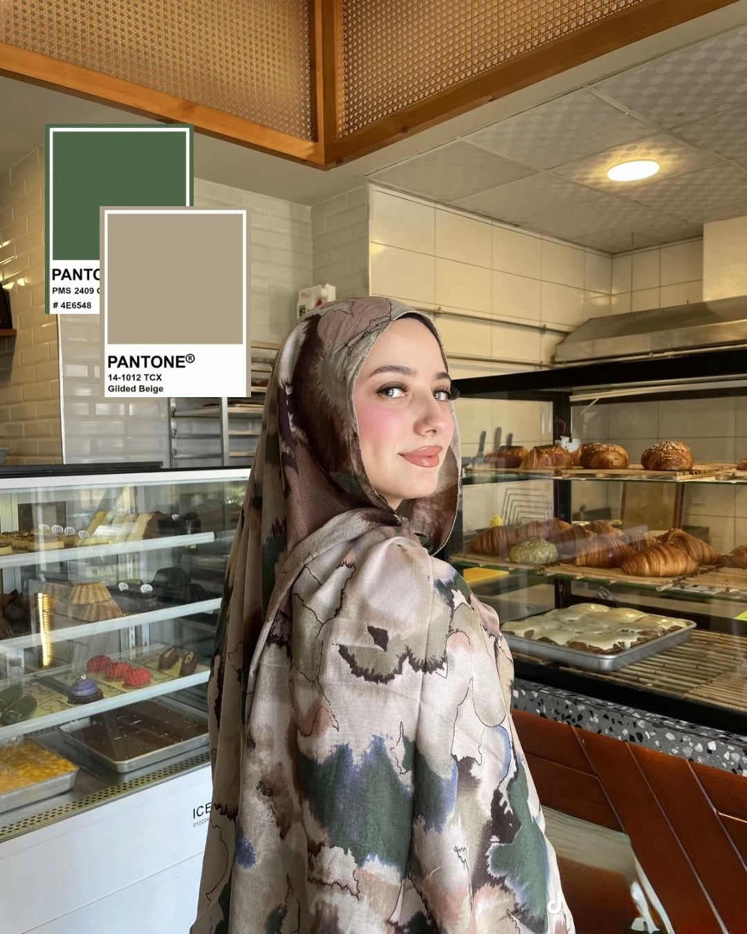 Earthy Abstract model hijab
