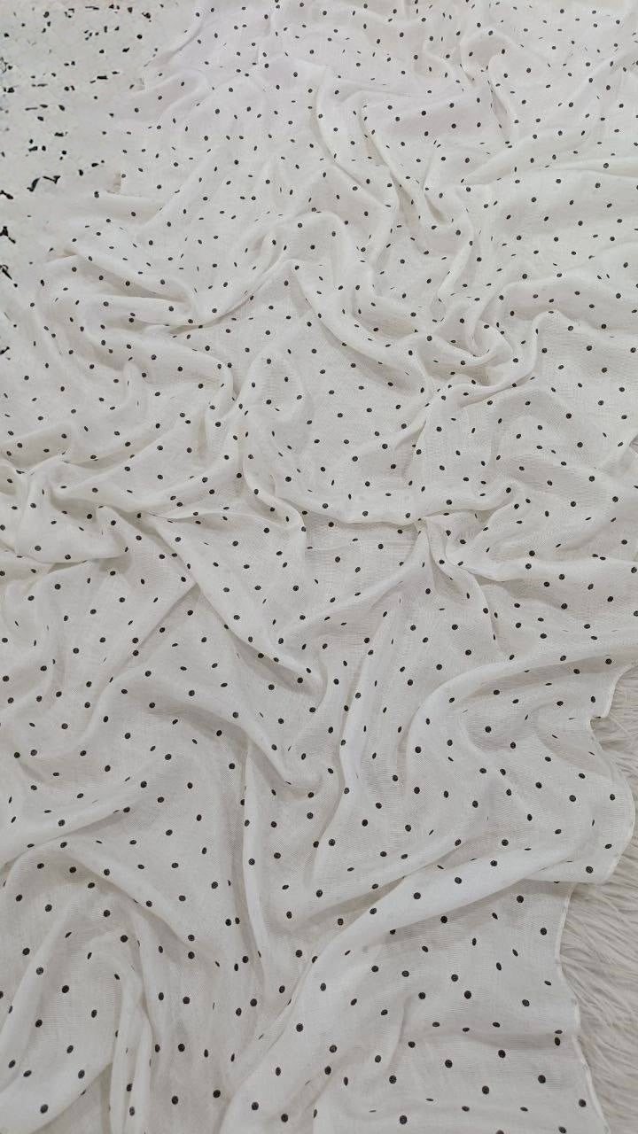 Polk dots white