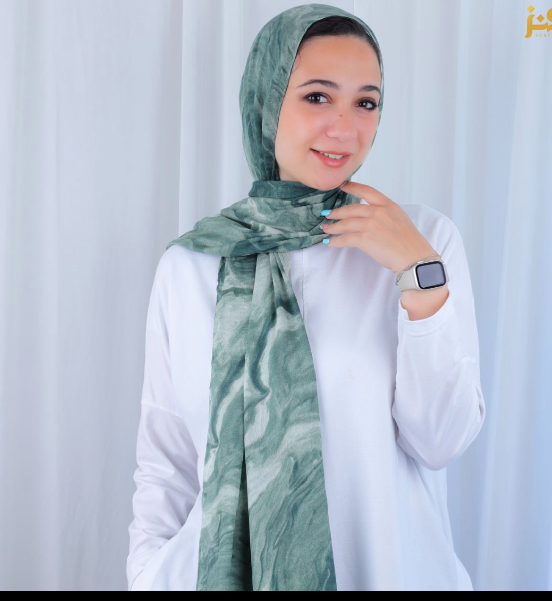 Model hijab