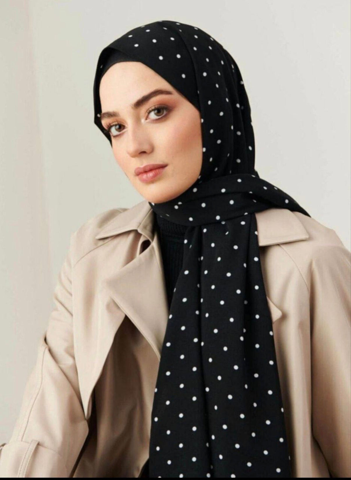 polka dots model hijab