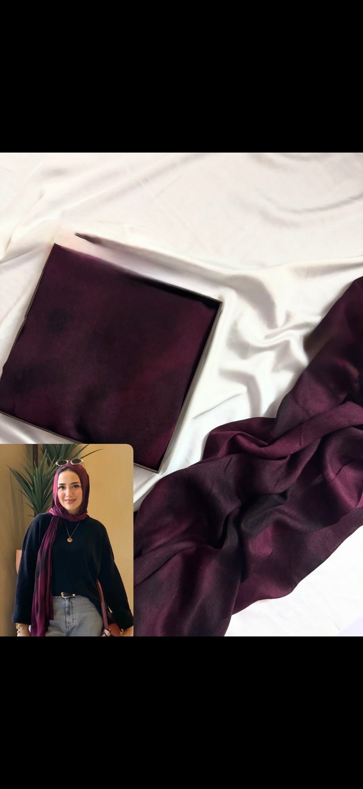 Model hijab