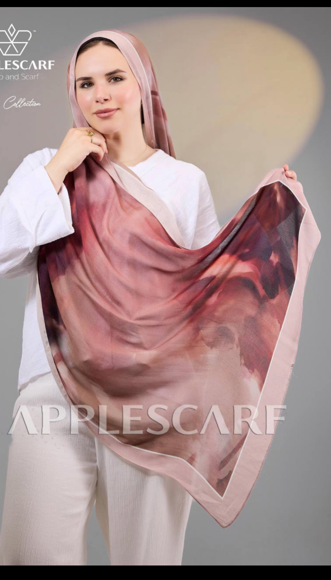 Model hijab