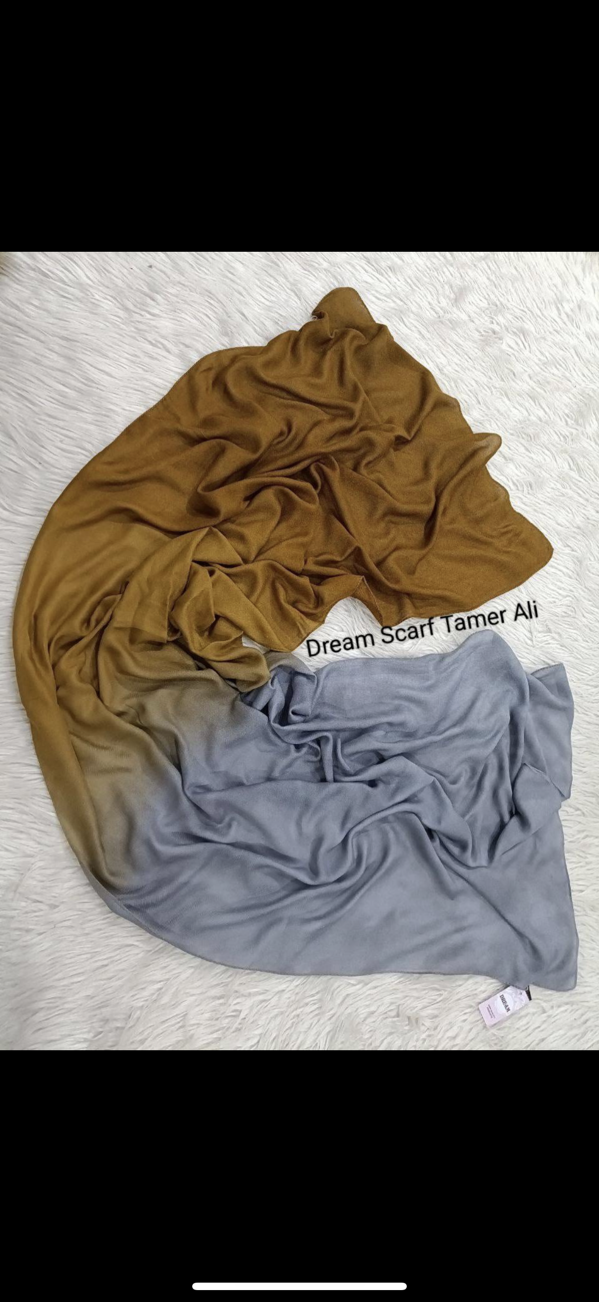 Model hijab